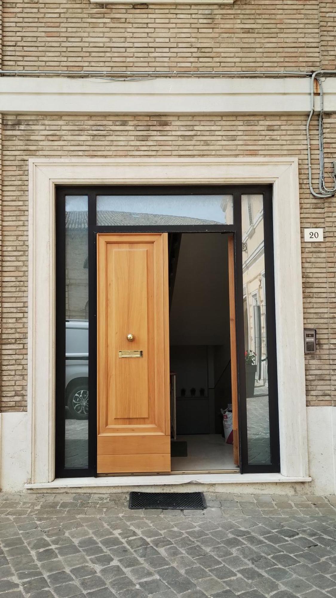 Palazzo Cavalletti - Appartamenti Nel Cuore Di Senigallia Extérieur photo
